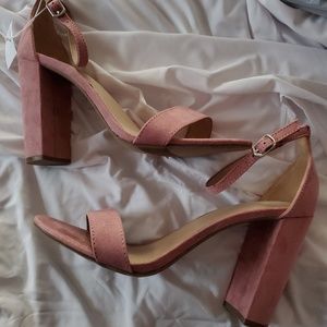 Pink strap shoes size 9 wide